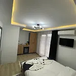 Hotel Le Valeria Deluxe *