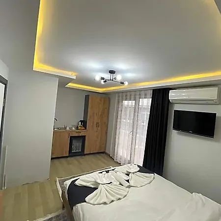Otel Le Valeria Deluxe *